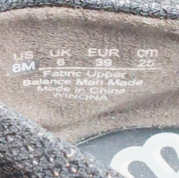 Fergalicious Elegant Black sz 8 Women's Ballet Flats - Picture 9 of 9